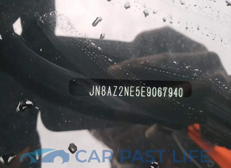 JN8AZ2NE5E9067940# 13