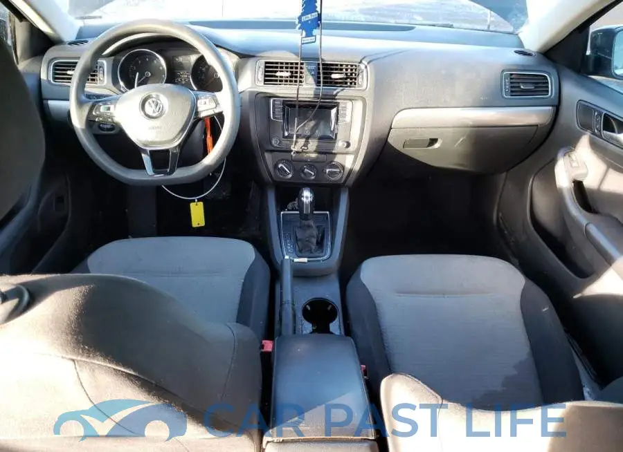 3VW2B7AJ4HM204860# 8