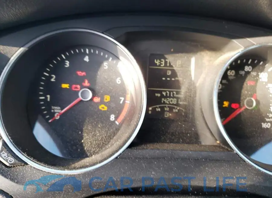 3VW2B7AJ4HM204860# 9