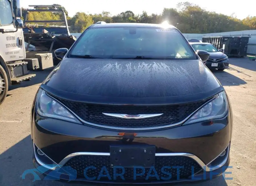 2C4RC1BG9KR668399# 5