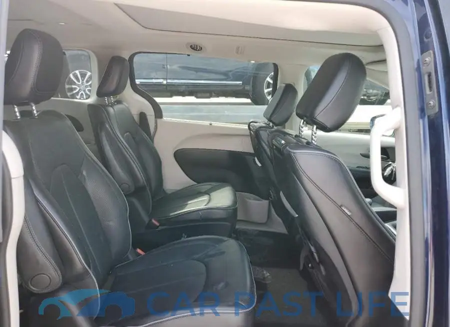 2C4RC1N7XJR178645# 11