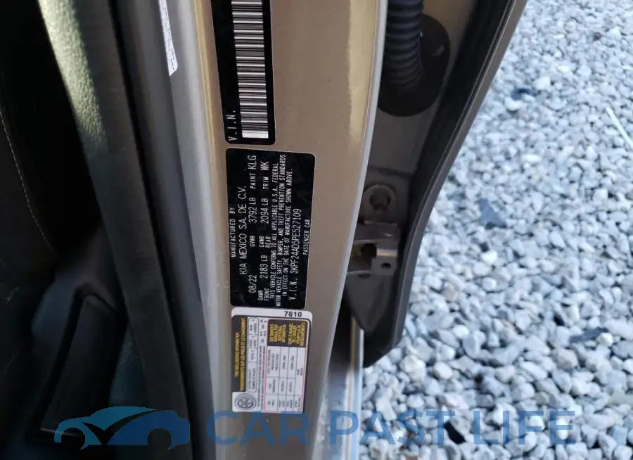 3KPF24AD5PE527109# 12