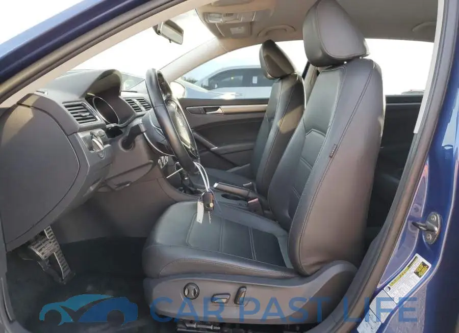 1VWDT7A32HC059987# 7