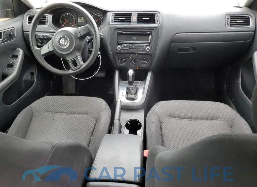 3VW2K7AJ9EM375356# 8