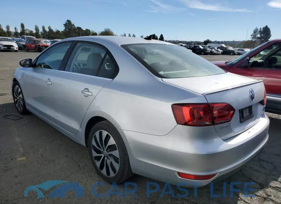 3VW637AJ7EM334562# 2