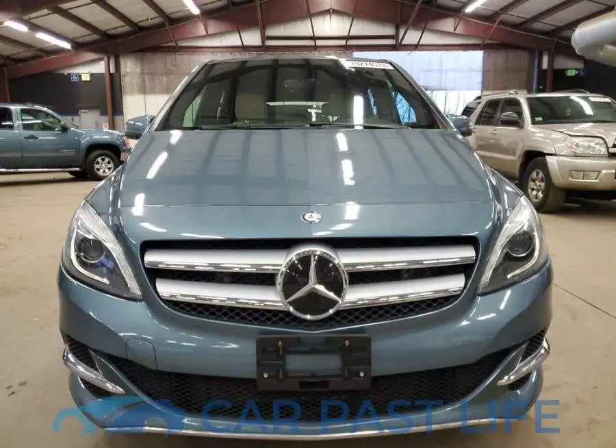 WDDVP9AB1EJ002823# 5