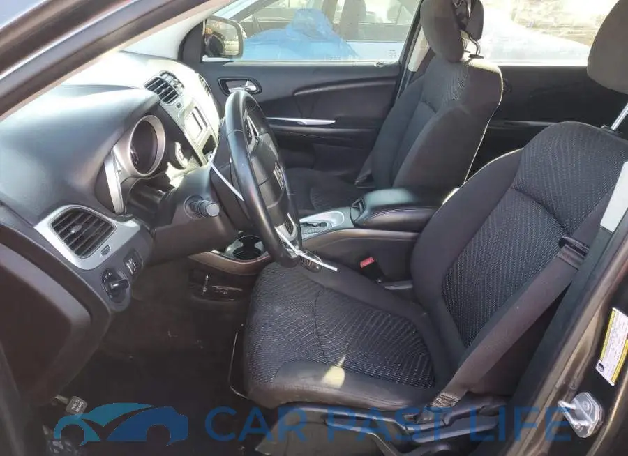 3C4PDCAB2GT247764# 7