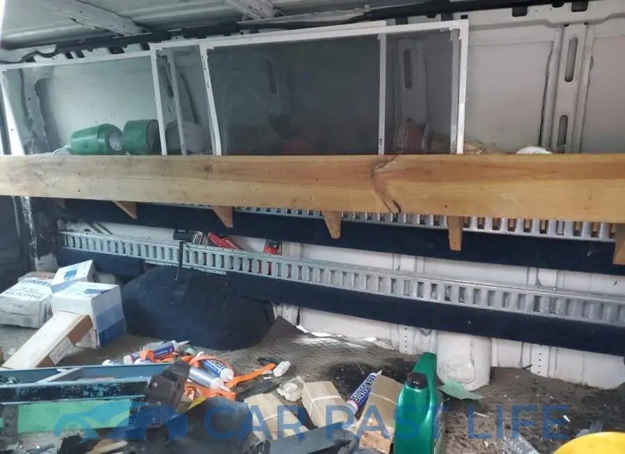 1GCSGAFX1E1102973# 11