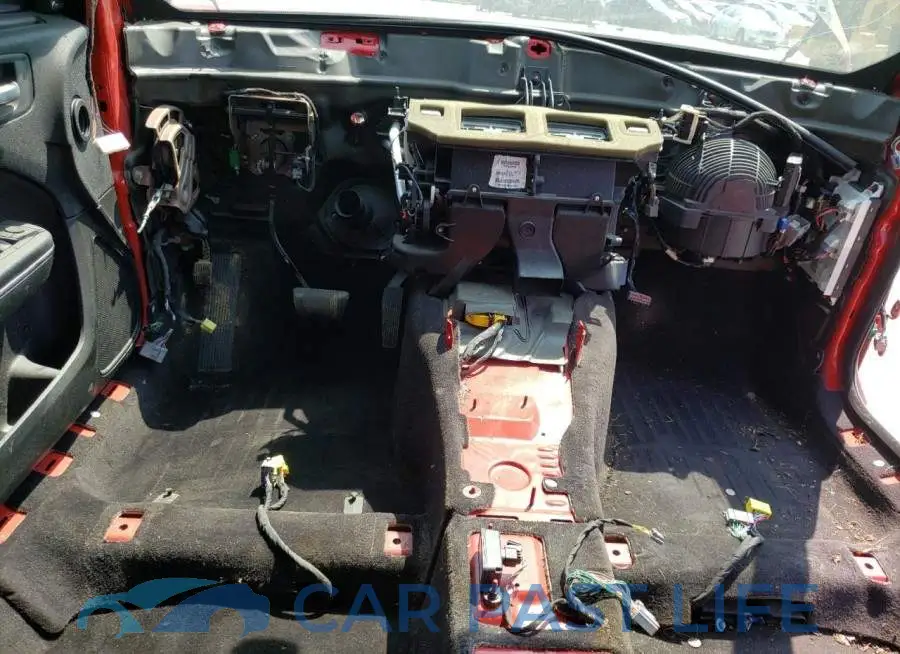 2C3CDXCT3HH571803# 8