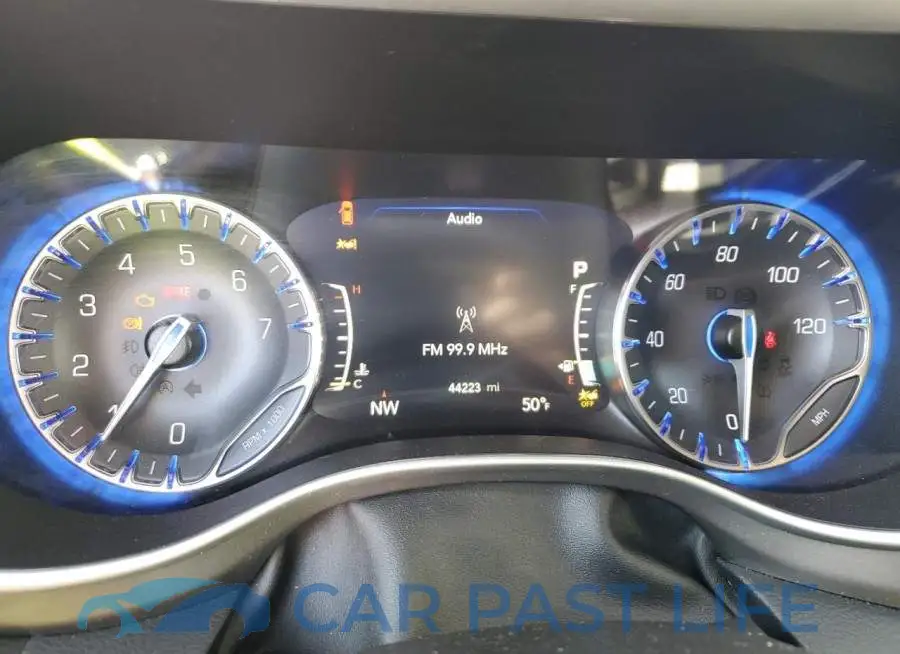 2C4RC1BG4NR154786# 9