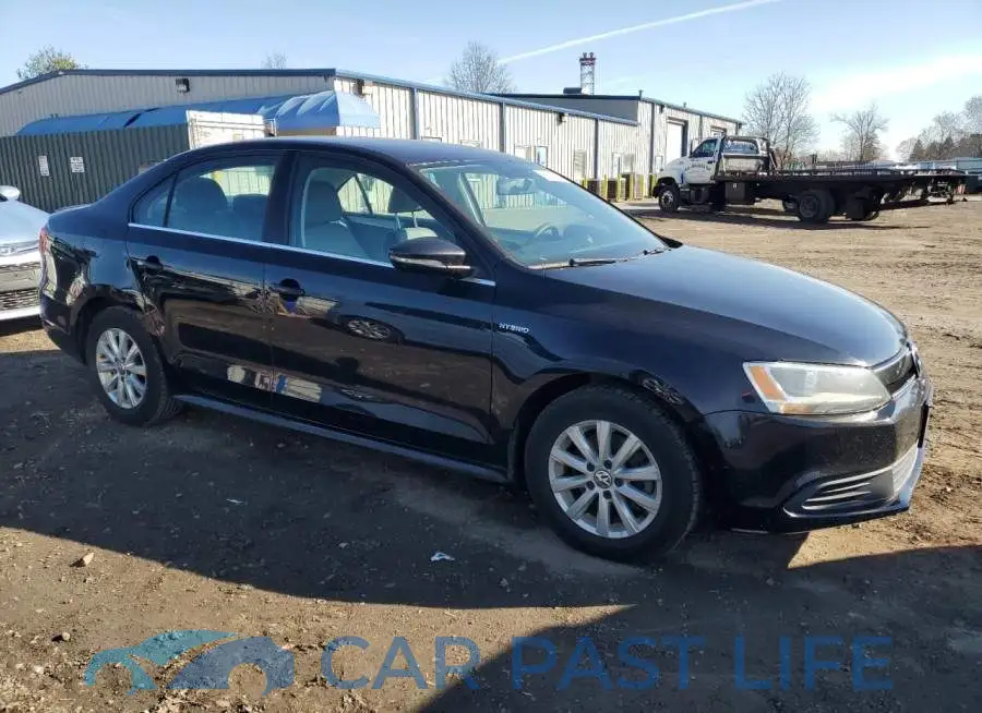 3VW637AJ4EM274921# 4