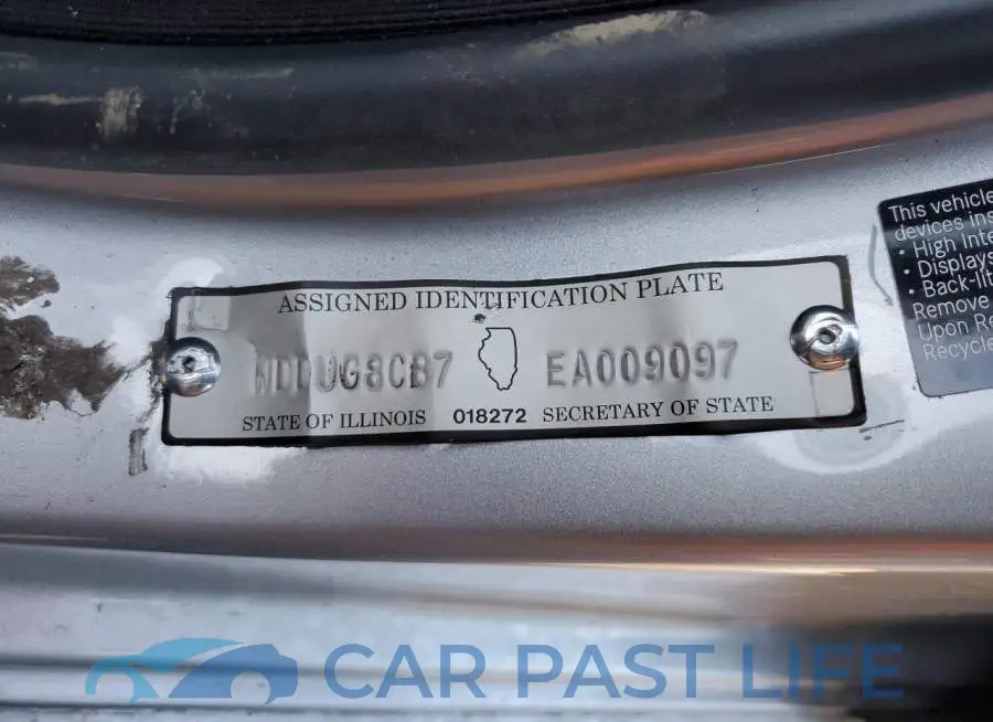 WDDUG8CB7EA009097# 12