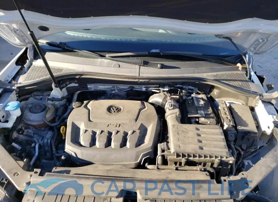 3VV3B7AX7KM074058# 11
