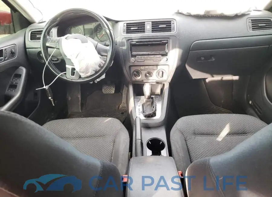3VW2K7AJ8EM241549# 8