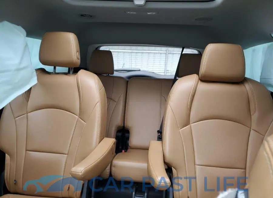 5GAERBKW1JJ156831# 10