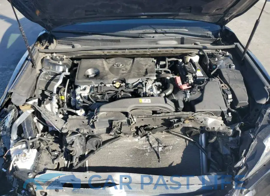 4T1B61HKXKU169677# 11
