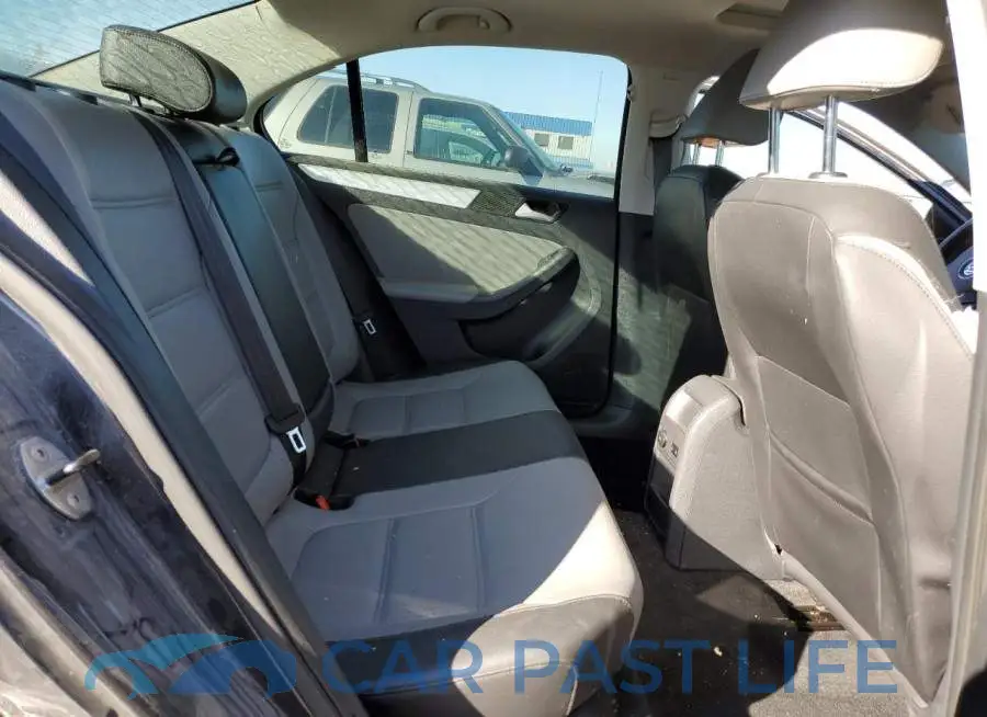 3VW637AJ9EM231367# 10