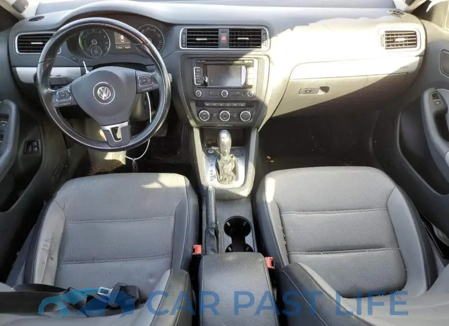 3VW637AJ9EM231367# 8