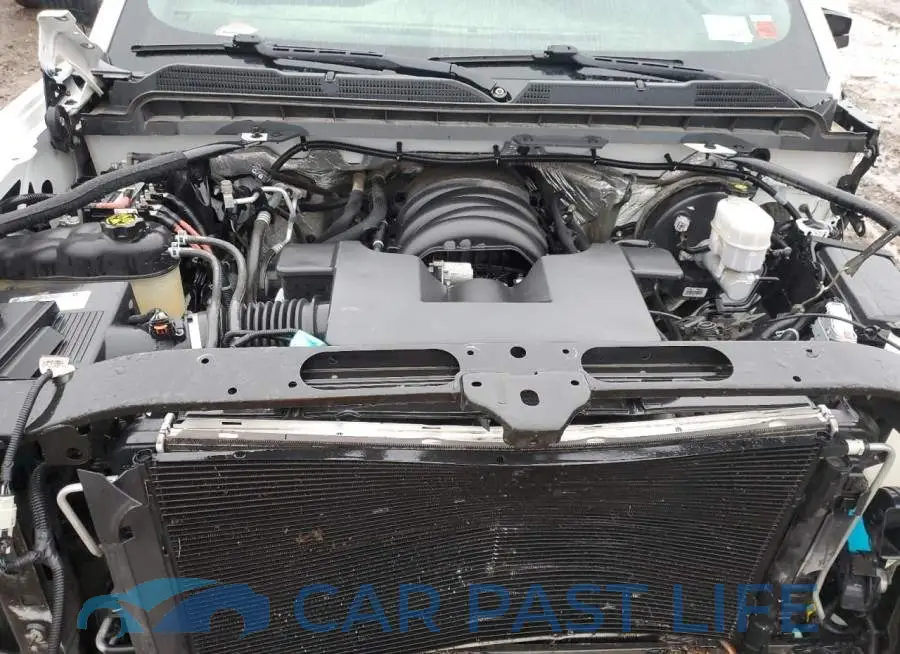 1GCVKREC0JZ130896# 11