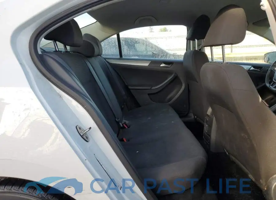 3VWD67AJ6GM249407# 10