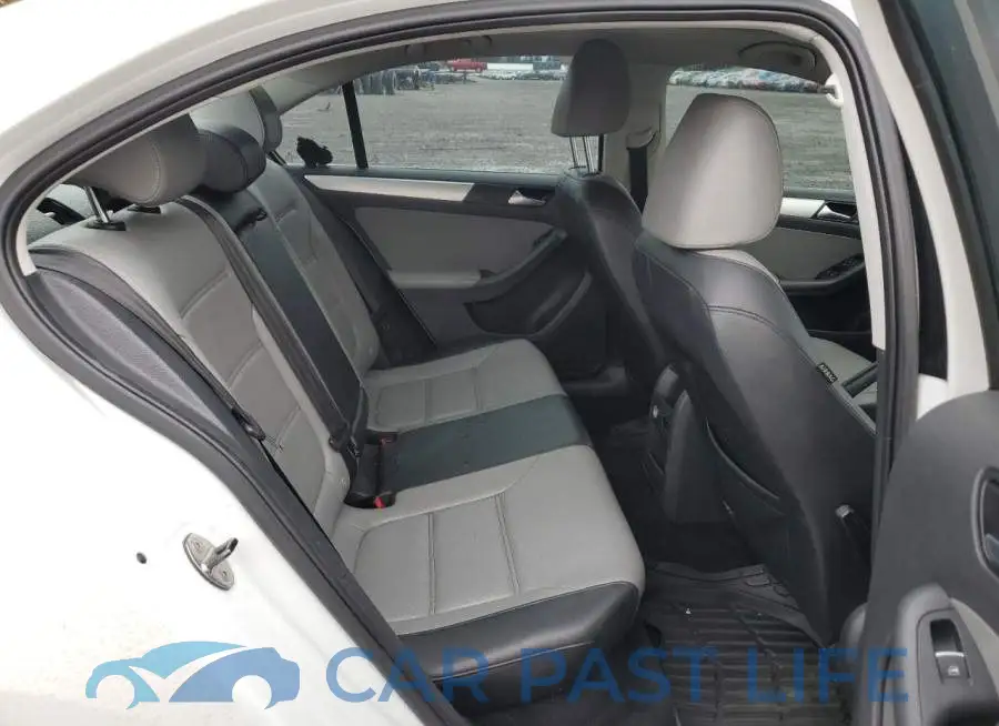 3VW637AJ3EM302269# 10