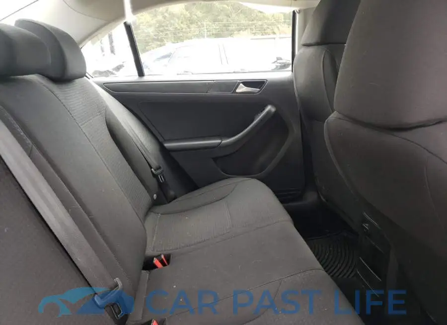 3VW2K7AJ6FM409156# 10