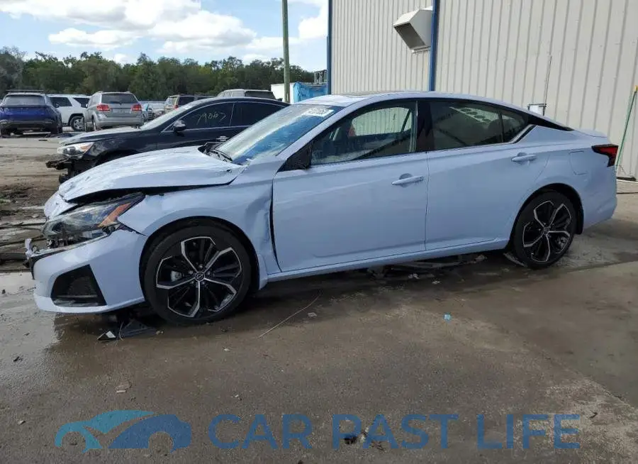 1N4BL4CV1PN381374# 1