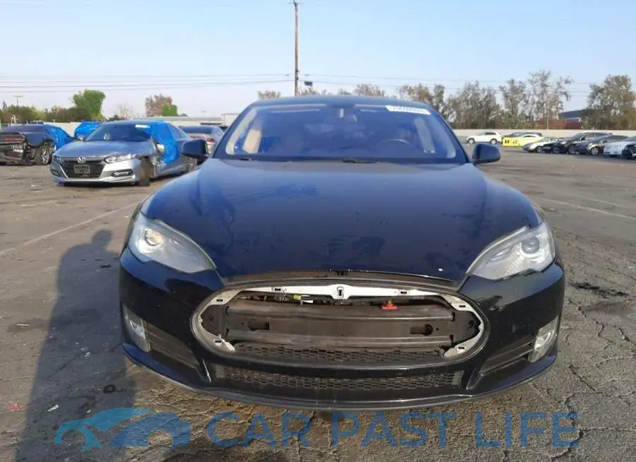 5YJSA1S14EFP37972# 5