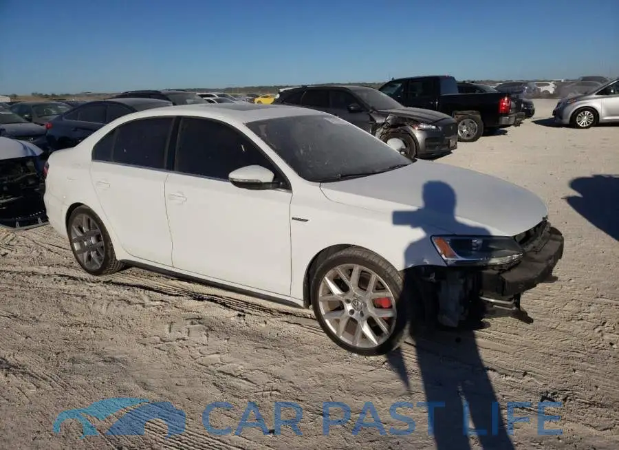 3VW4S7AJ2EM336195# 4