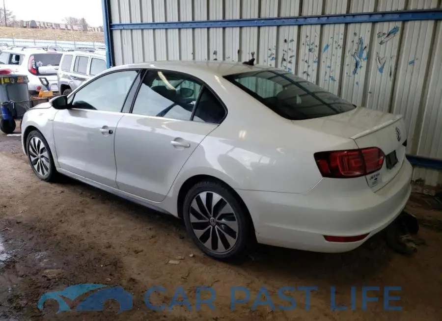 3VW637AJ4EM228893# 2