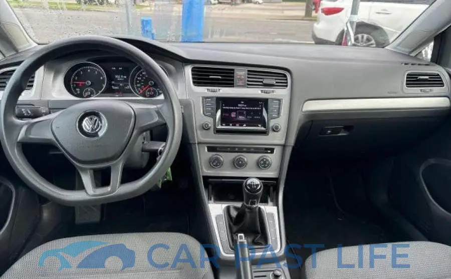 3VW817AU3FM011586# 9