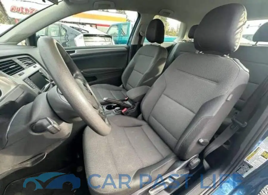 3VW817AU3FM011586# 5