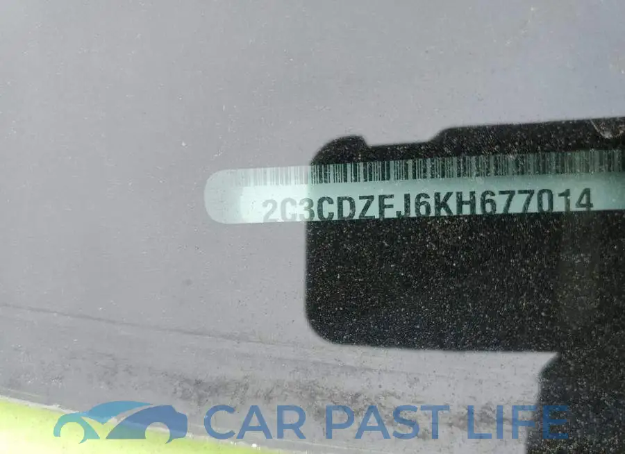 2C3CDZFJ6KH677014# 12