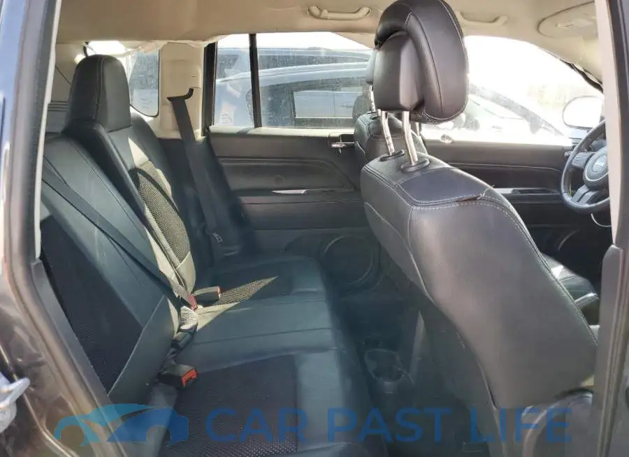 1C4NJDEB9ED821022# 11