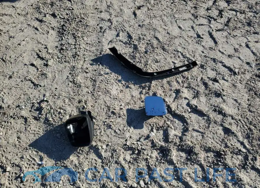 1C4RJFAG2HC675927# 12