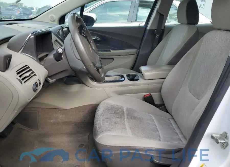 1G1RE6E40EU158368# 7