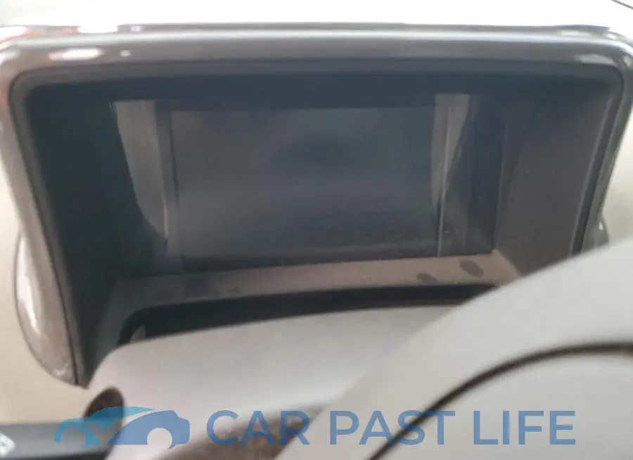 1G1RE6E40EU158368# 9