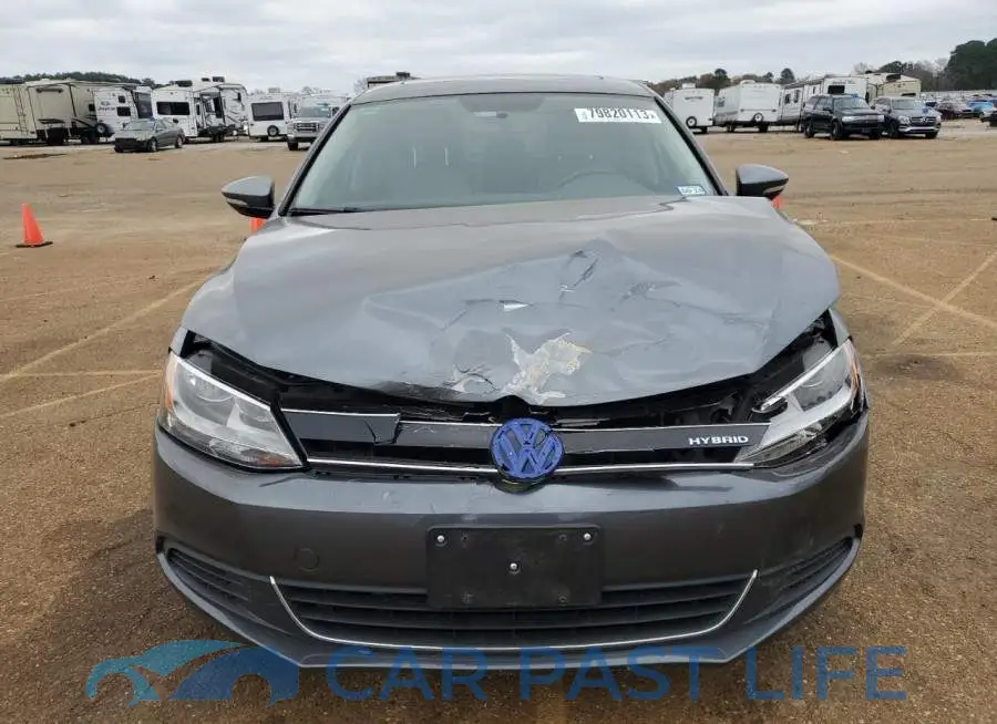3VW637AJ0EM209161# 5