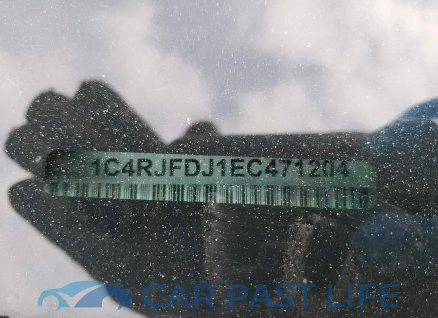 1C4RJFDJ6FC761696# 12