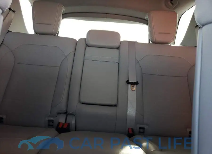 4JGDA5JB4EA438707# 10