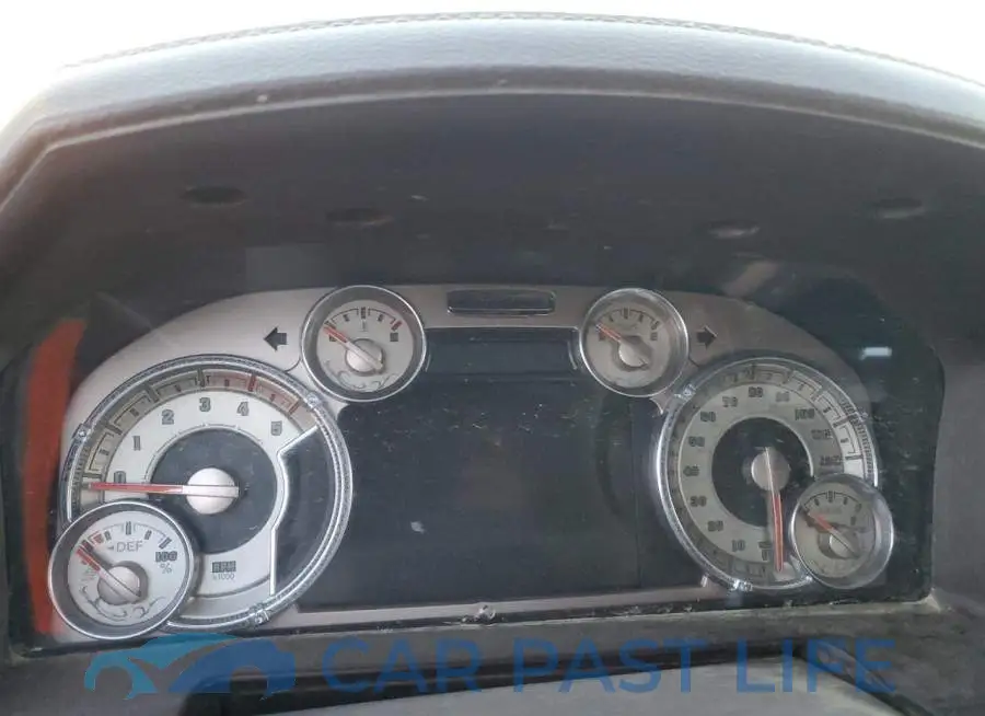 3C63RRKL1EG226704# 9