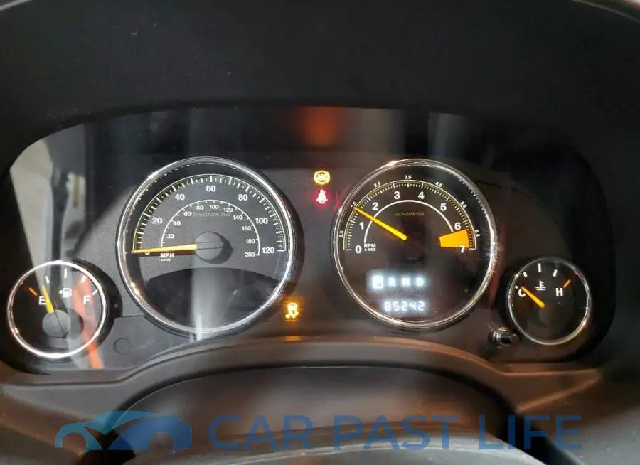 1C4NJDEB8ED521665# 9
