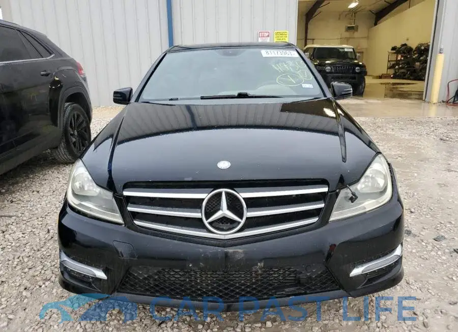 WDDGF4HB6EG217583# 5