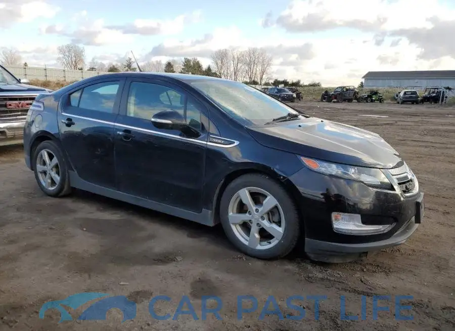 1G1RE6E46EU153742# 4