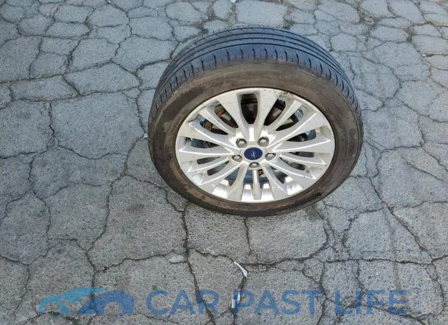 1FADP5AU6JL105093# 12