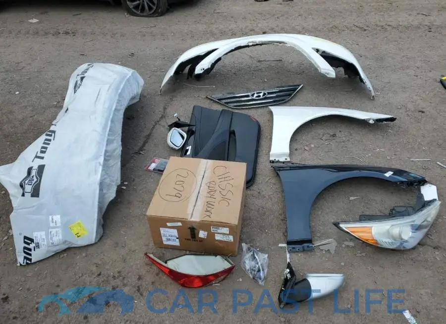 5NPEC4AC3EH819124# 12