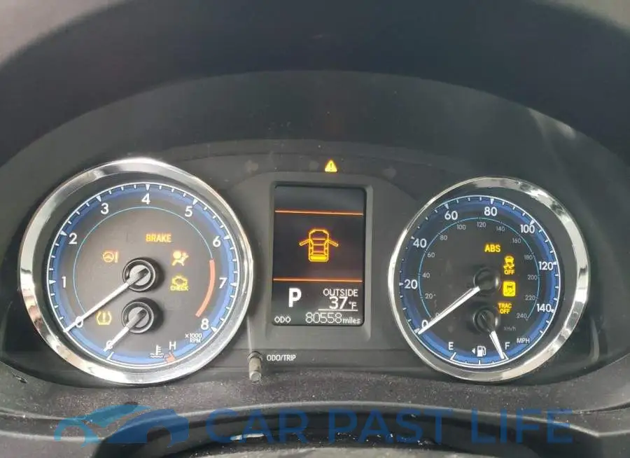 2T1BURHE4FC318431# 9