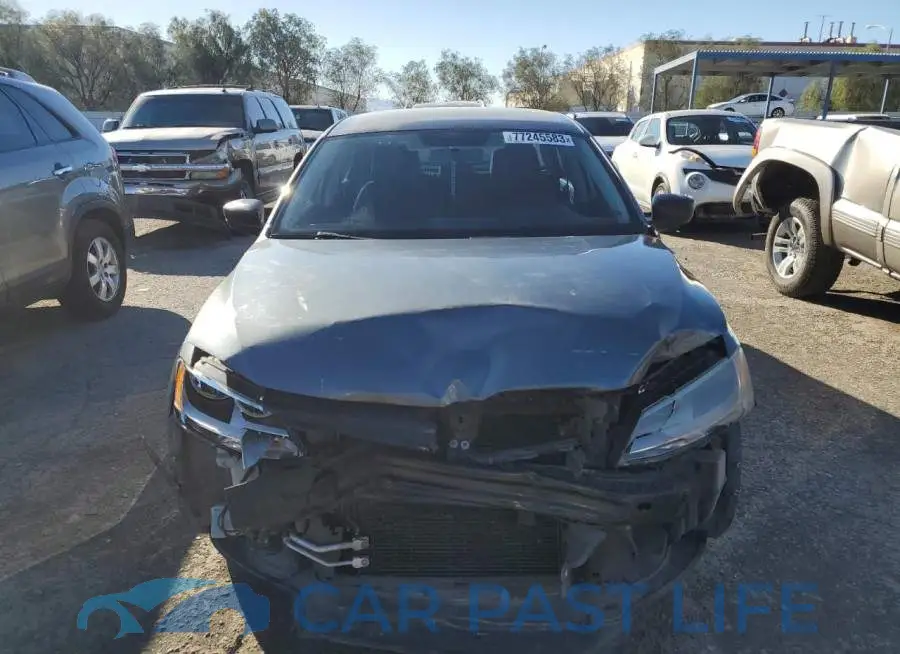 3VW2K7AJ4EM230239# 5