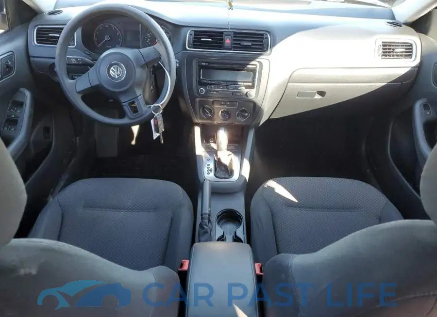 3VW2K7AJ4EM230239# 8