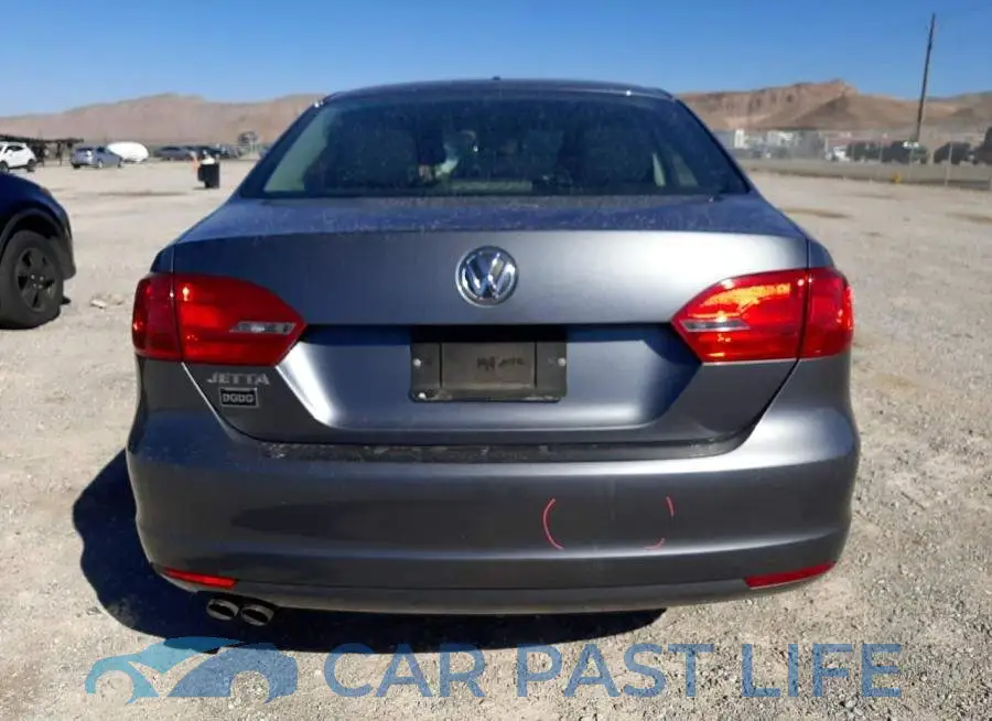 3VW2K7AJ4EM248403# 6